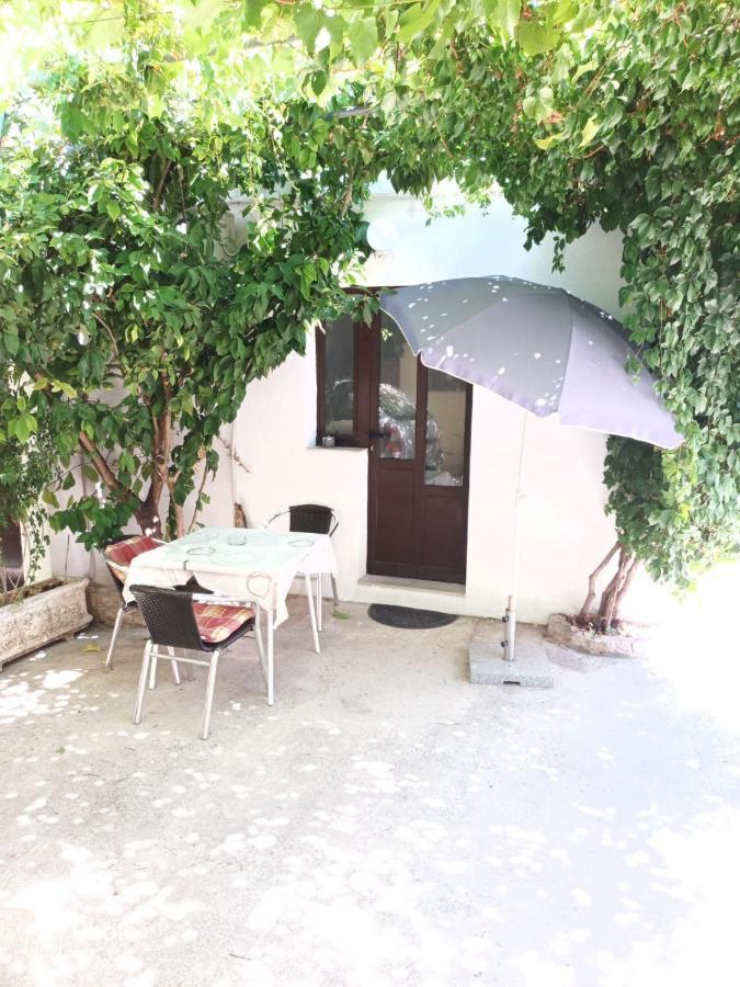 Kontin 2 Διαμέρισμα Stari Grad  Εξωτερικό φωτογραφία